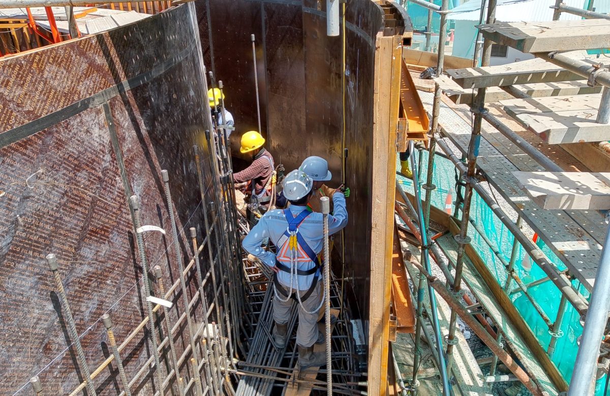 Install Rebar Wall