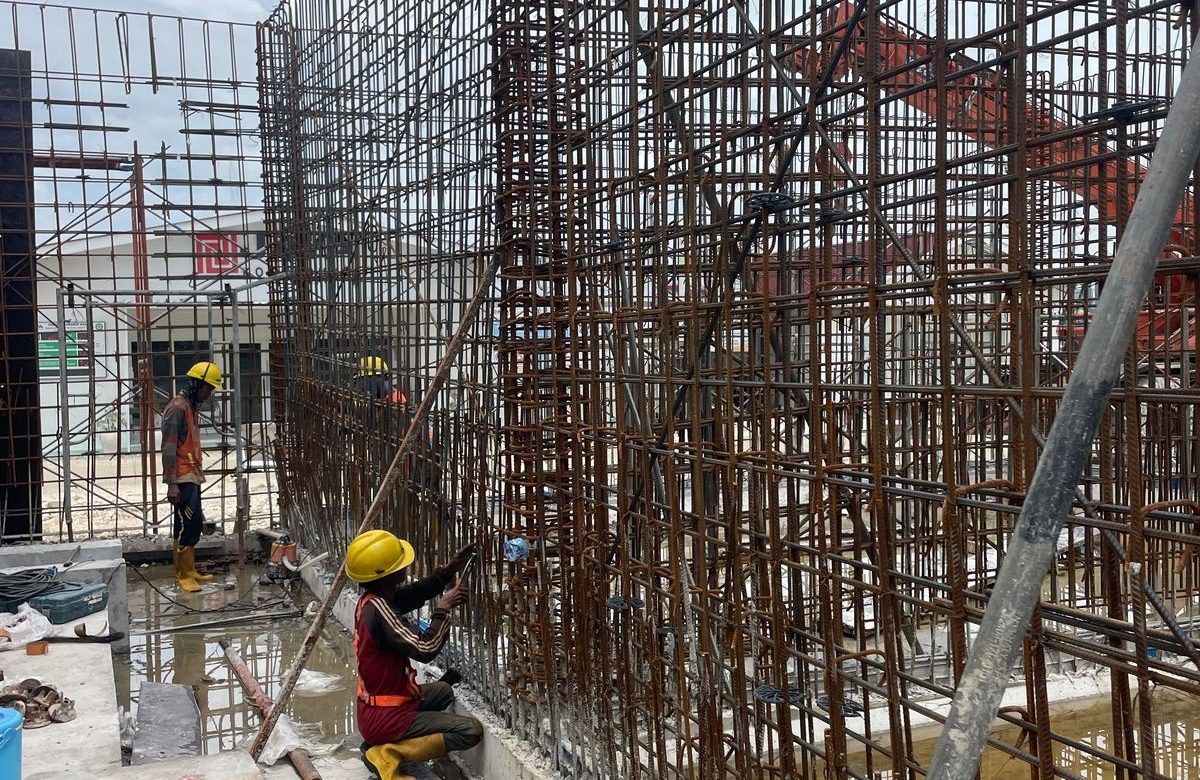 Install Rebar Wall